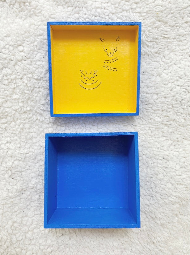 Blue Llama Box